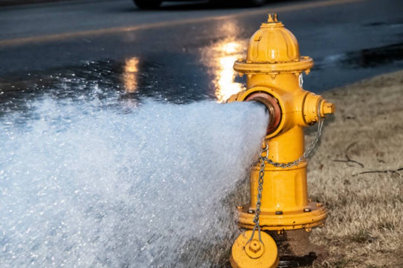 hydrant-flushing